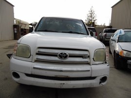 2005 Toyota Tundra SR5 White Crew Cab 4.7L AT 2WD #Z23166